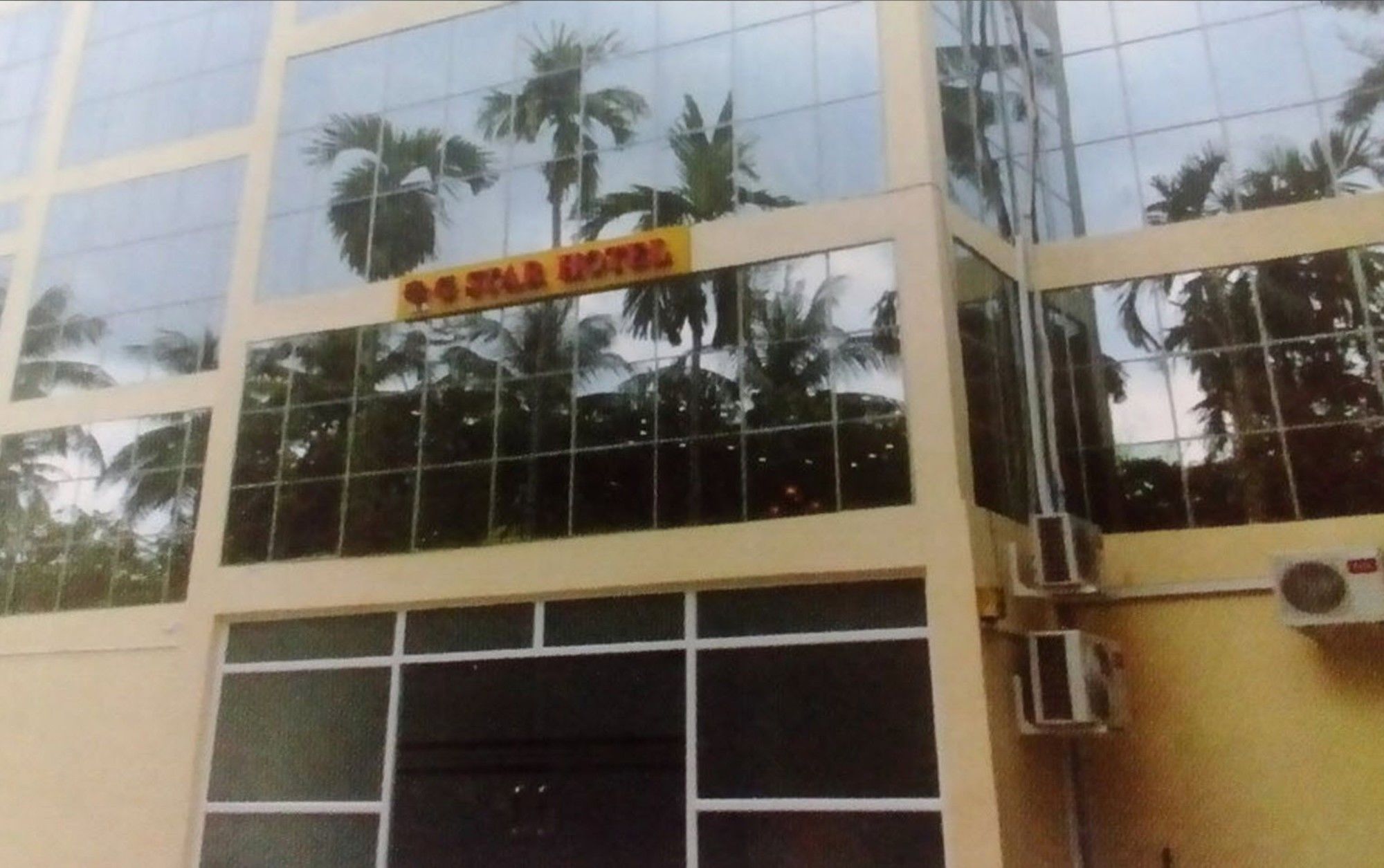 G Star Hotel Yangon Extérieur photo